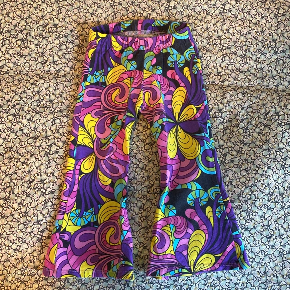 Toddler Girls Hippie Outfit - Picture 4 of 6